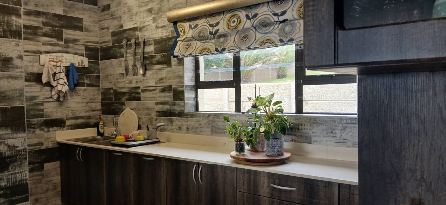 3 Bedroom Property for Sale in Dana Bay Western Cape